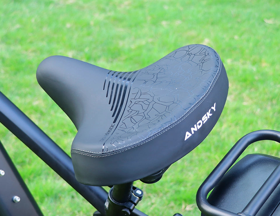 Thickened Comfortable Seat